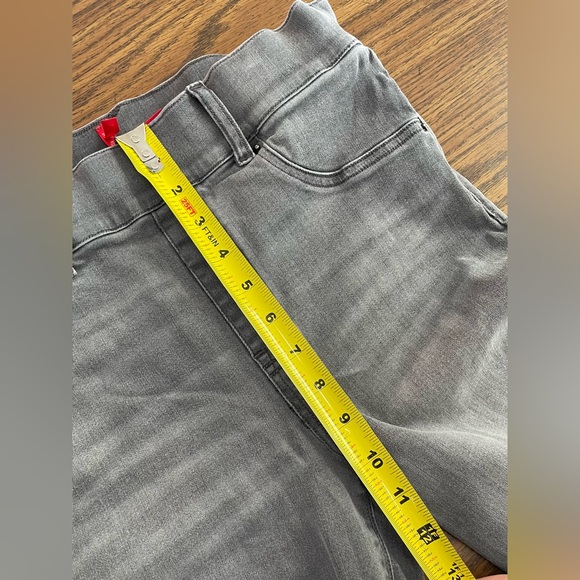SPANX Women's Distressed Denim Skinny Pants - Picture 5 of 6